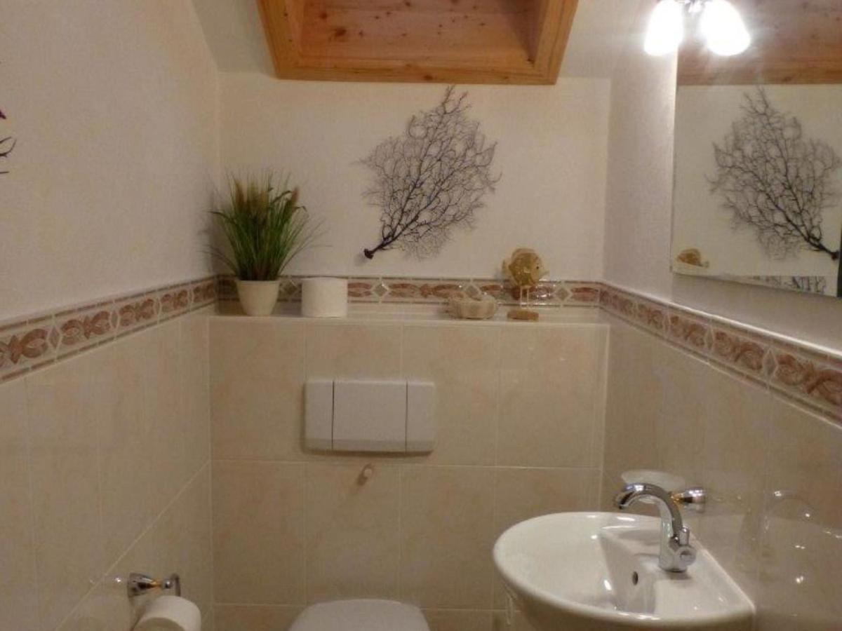 Blissful Apartment In Altenau With Patio Kamer foto
